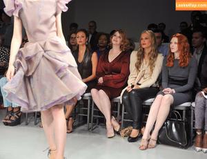 Christina Hendricks photo #1100