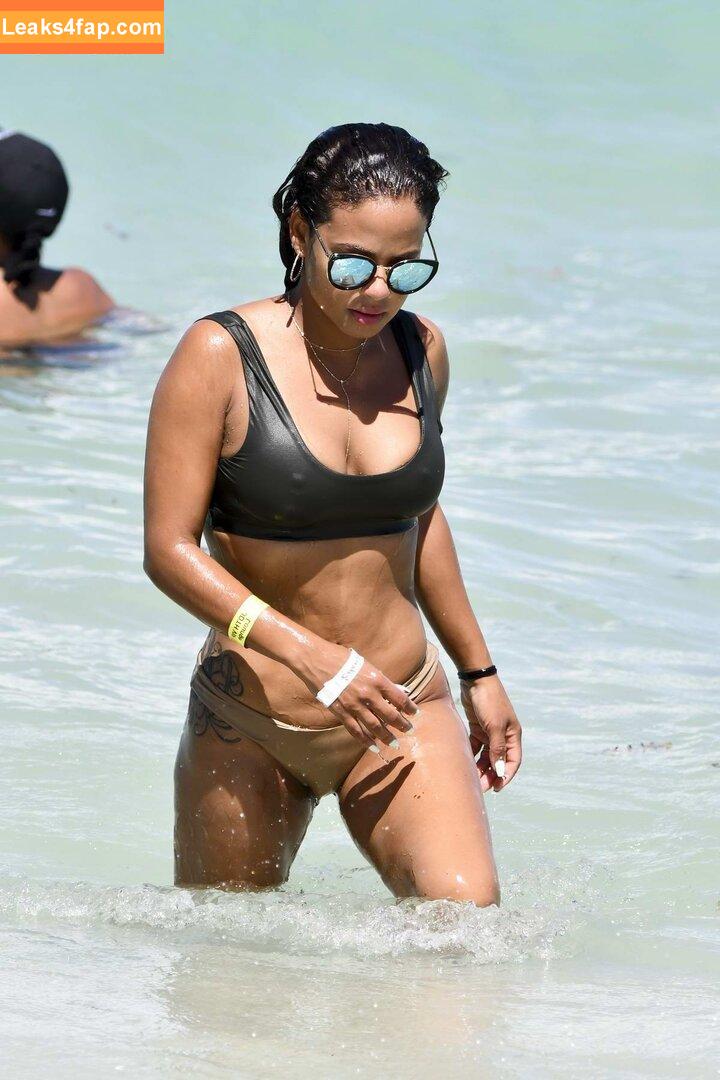 Christina Milian / christinamilian слитое фото фото #0978