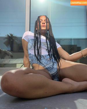 Christina Milian photo #0105