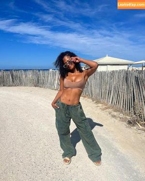 Christina Milian photo #0144