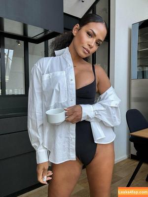 Christina Milian photo #0225