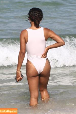 Christina Milian фото #0752