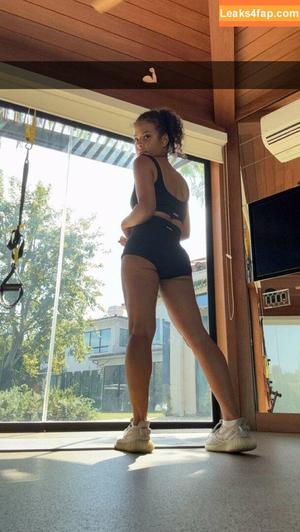 Christina Milian фото #0870