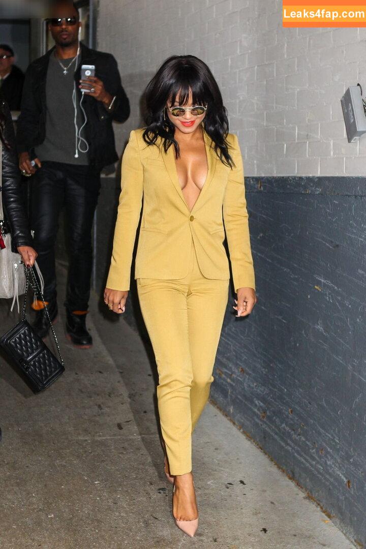 Christina Milian / christinamilian слитое фото фото #1090