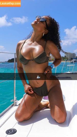 Christina Milian фото #1015