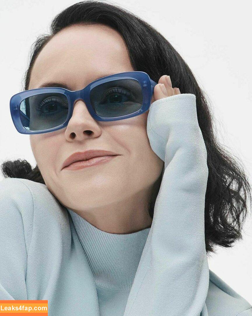 Christina Ricci / ChristinaRicci / arianaricci / riccigrams слитое фото фото #0052