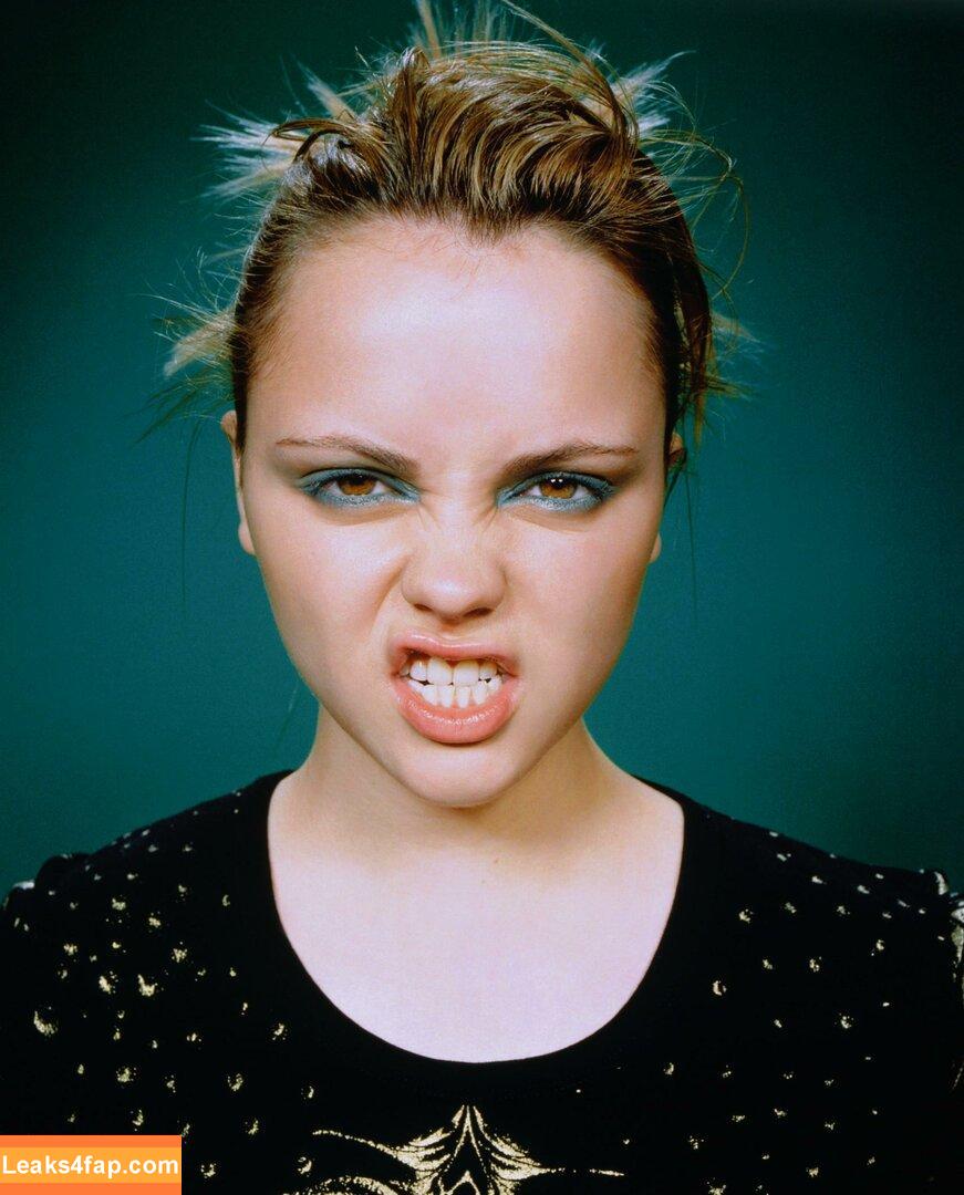 Christina Ricci / ChristinaRicci / arianaricci / riccigrams leaked photo photo #0129