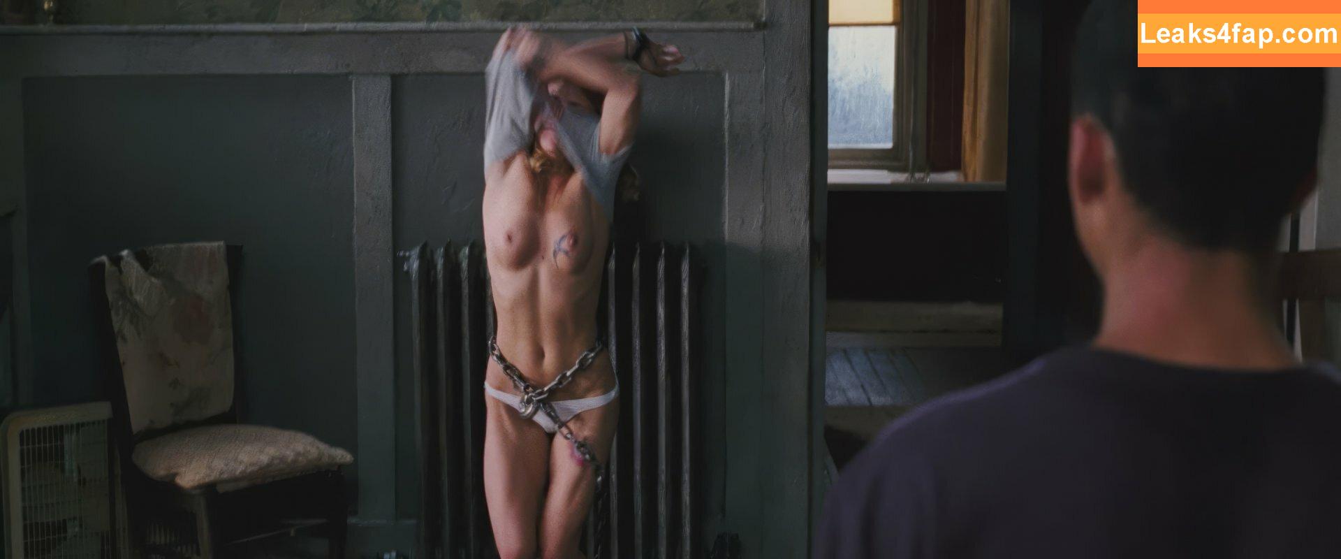 Christina Ricci / ChristinaRicci / arianaricci / riccigrams leaked photo photo #0211
