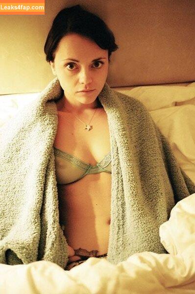 Christina Ricci / ChristinaRicci / arianaricci / riccigrams leaked photo photo #0253