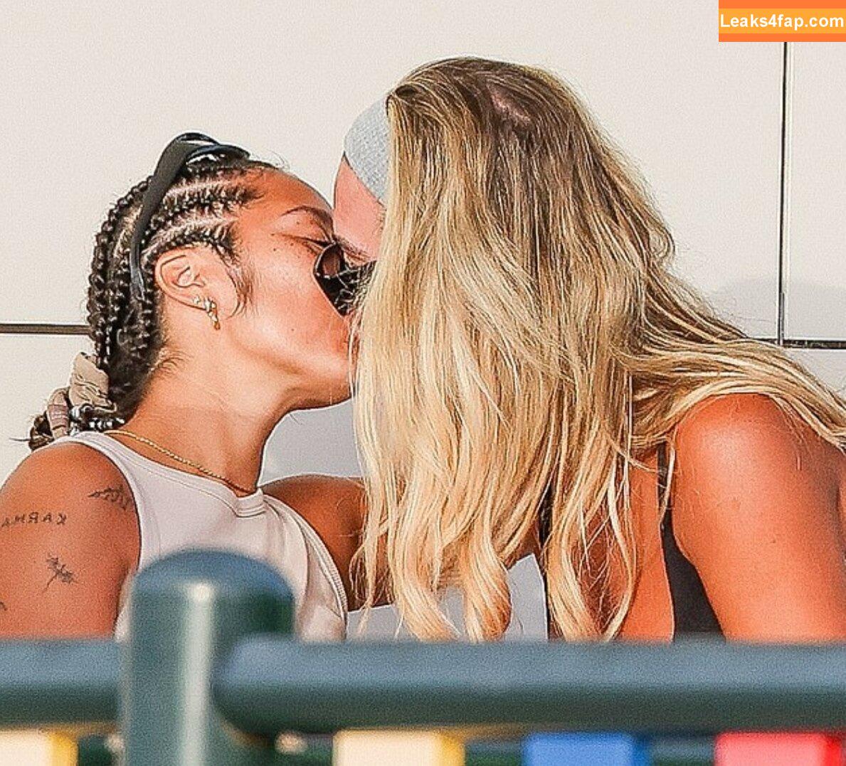 Christine McGuinness / mrscmcguinness слитое фото фото #0289