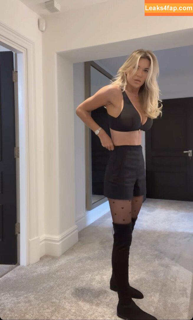 Christine McGuinness / mrscmcguinness слитое фото фото #0397