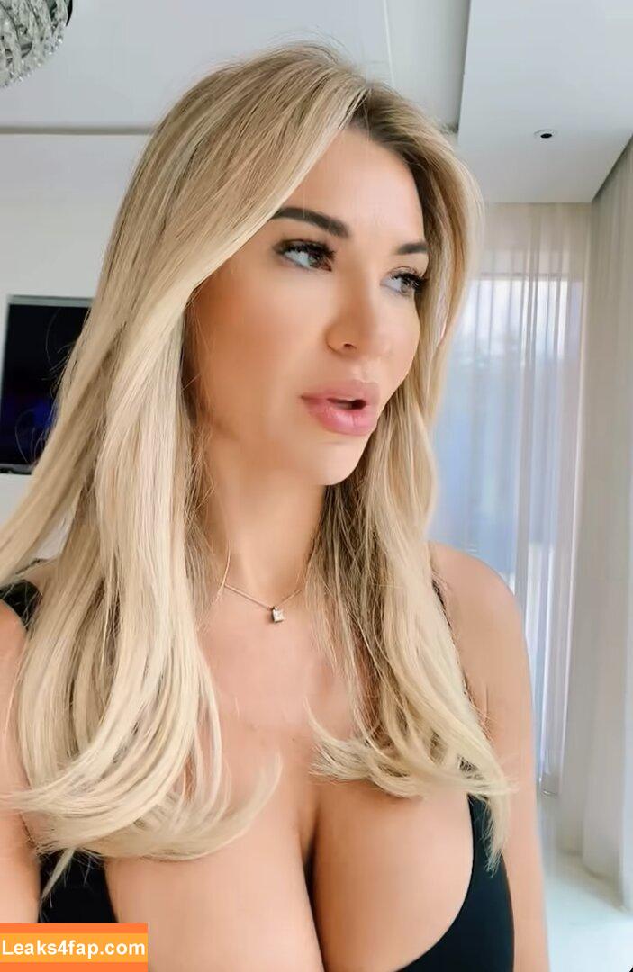 Christine McGuinness / mrscmcguinness слитое фото фото #0412