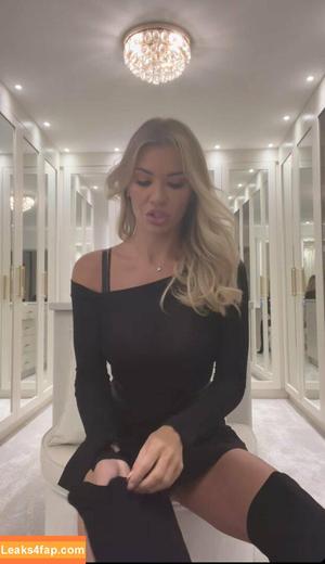 Christine McGuinness фото #0402