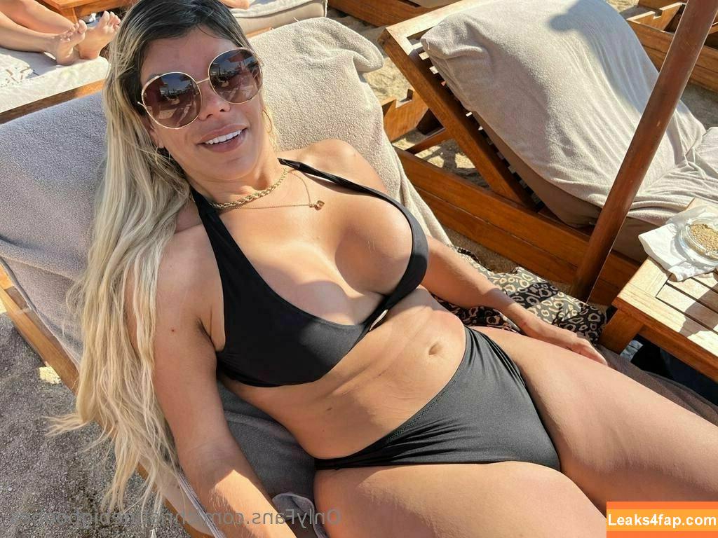 christinebigboobes / Christine / thechristinequinn leaked photo photo #0015