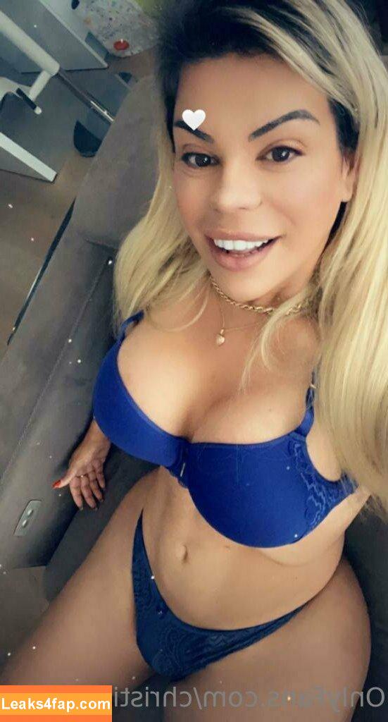 christinebigboobes / Christine / thechristinequinn leaked photo photo #0023