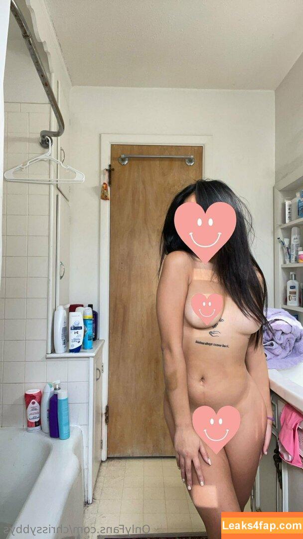 Christyna Nguyen / chrissybbys / christyna._.16 leaked photo photo #0002