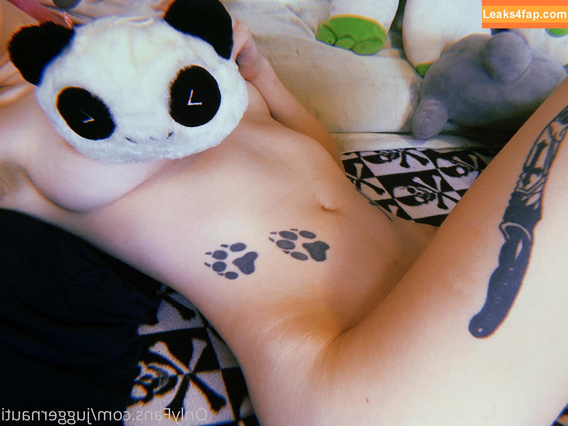chrryghxst / thehungryghxst leaked photo photo #0036