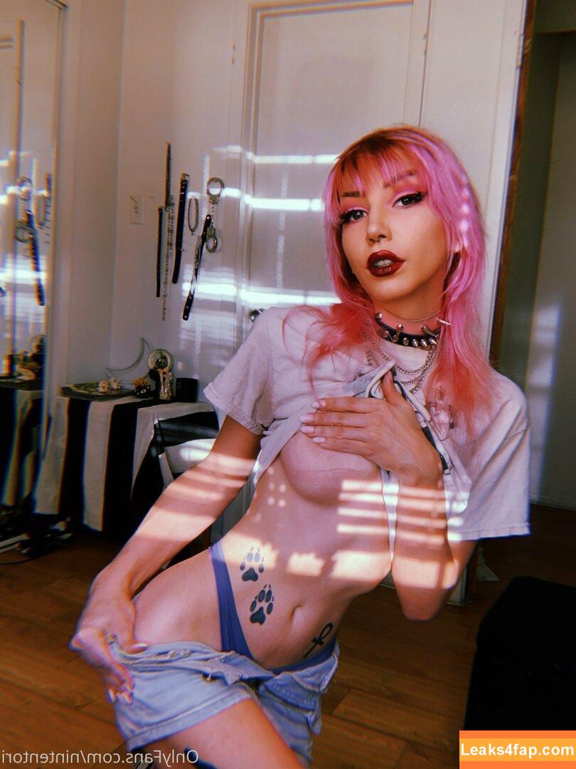 chrryghxst / thehungryghxst leaked photo photo #0062