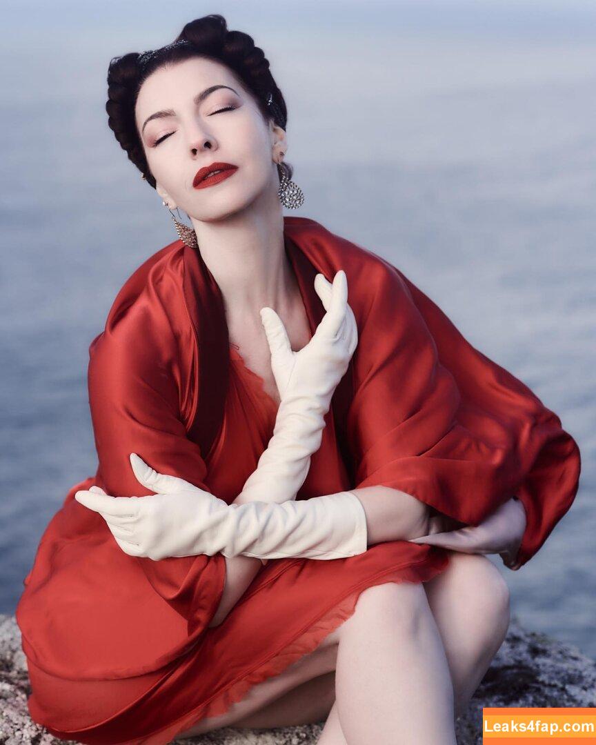 Chrysta Bell /  leaked photo photo #0016