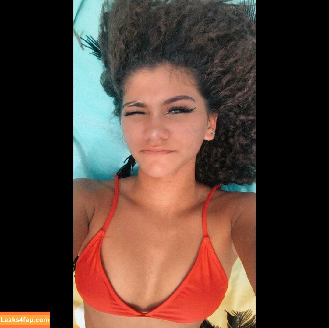 ciggybae / Zendaya lookalike / gypsybaehere / homeskilla_whitnit leaked photo photo #0008