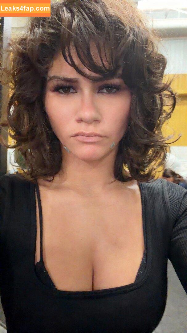 ciggybae / Zendaya lookalike / gypsybaehere / homeskilla_whitnit leaked photo photo #0111