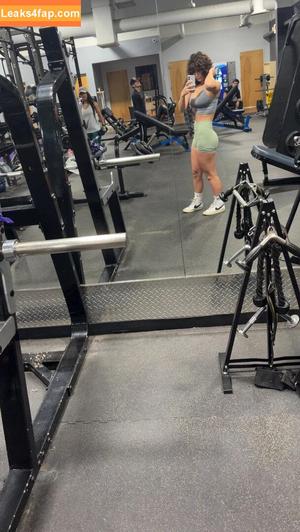 ciggybae photo #0106