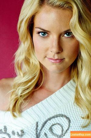 Cindy Busby photo #0015