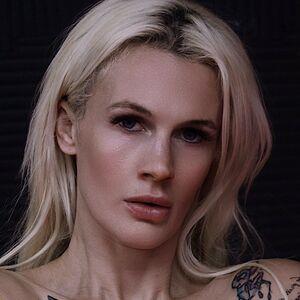 Cindy Dandois photo #0008