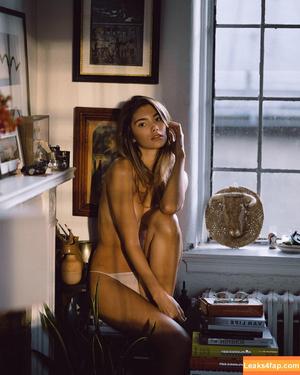 Cindy Mello photo #0112