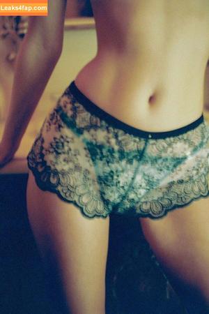 Cindy Mello photo #0175