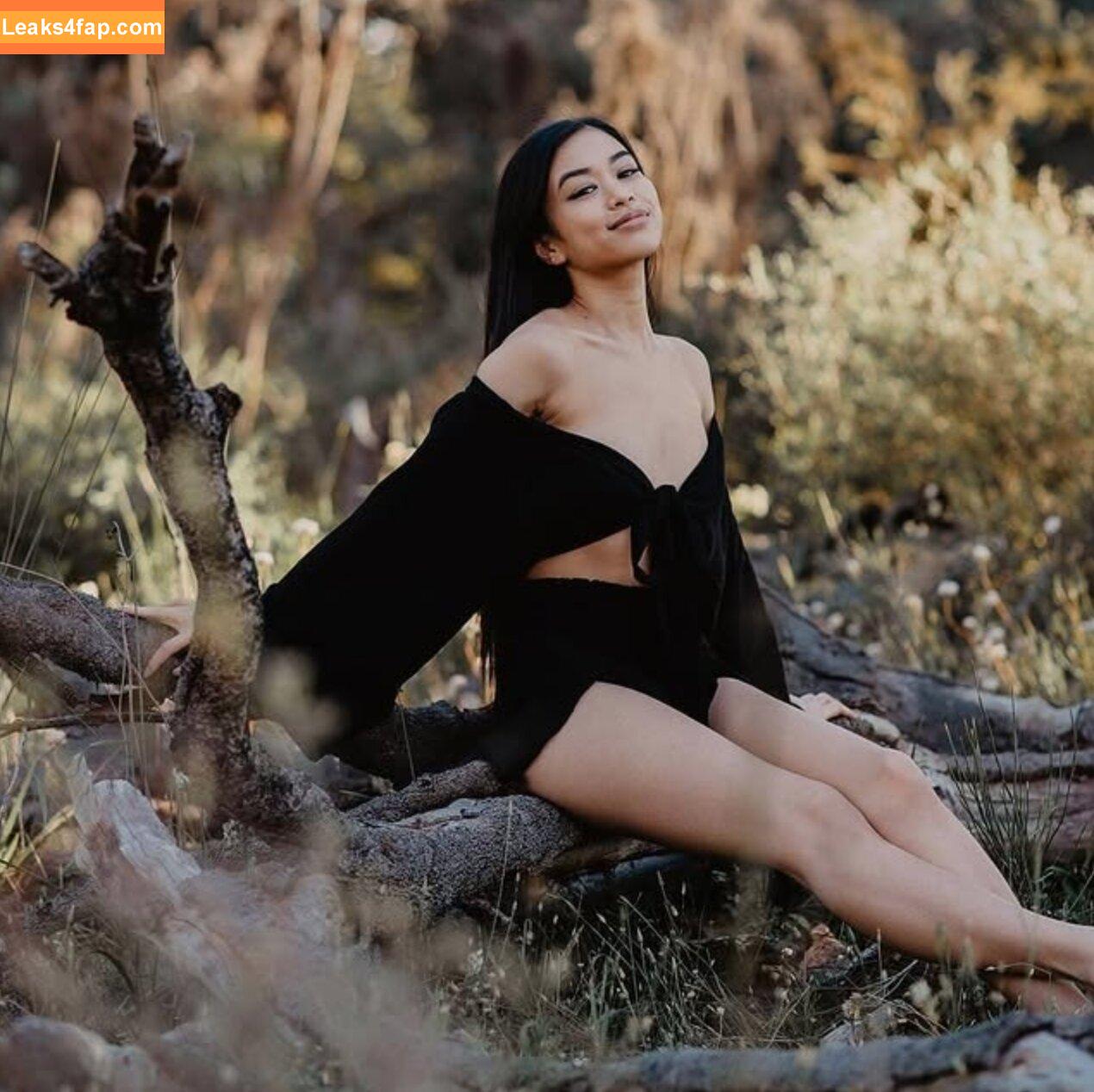 Cindy Quach / Cindyqvch leaked photo photo #0033