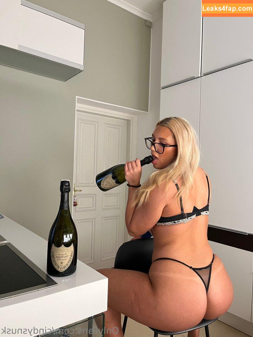 cindysnusk / cinderellaswee05 leaked photo photo #0012