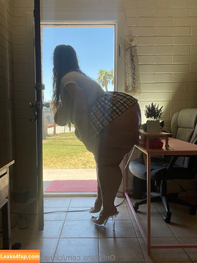 cinnamonbentley / _cinncinncinny_ leaked photo photo #0042