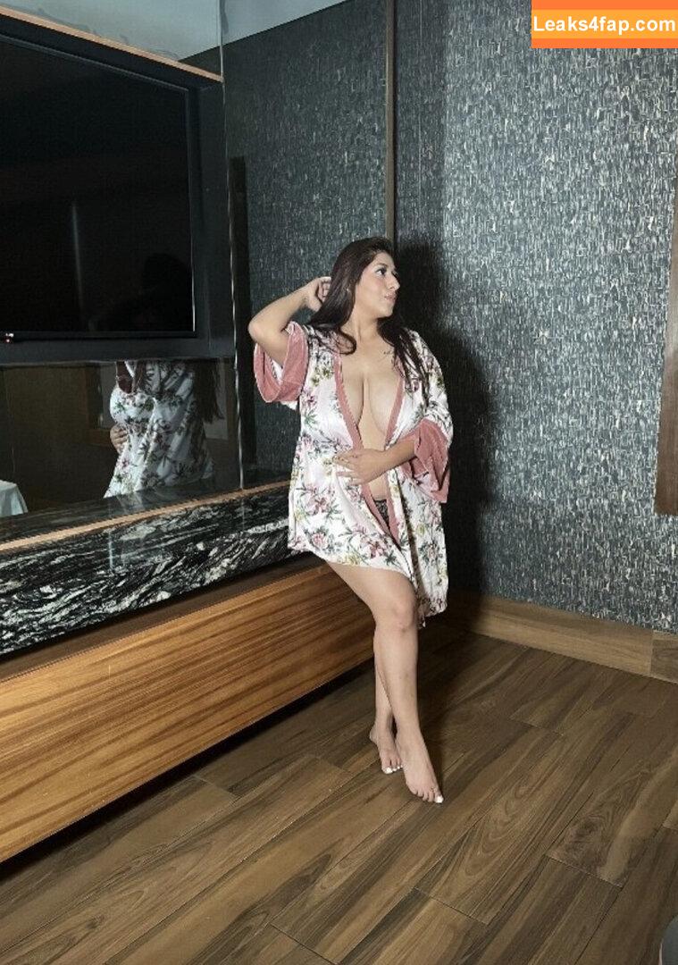 cinthiaradel / cinthia_rade28 leaked photo photo #0001