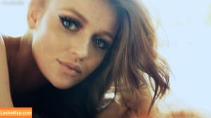 Cintia Dicker photo #0074