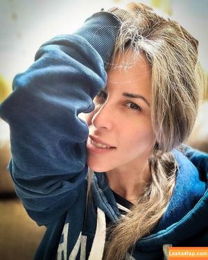 Cique_Black photo #0002