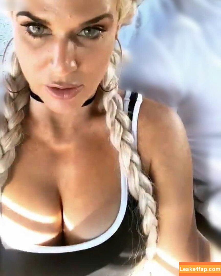 CJ Perry aka Lana / thecjperry leaked photo photo #0018