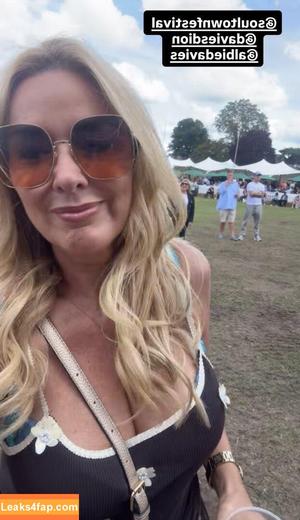 Claire Sweeney photo #0111