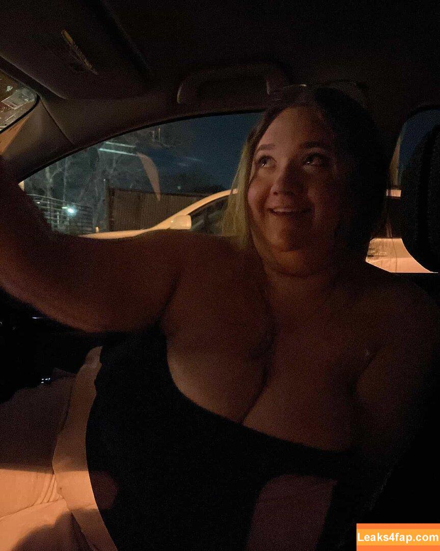 Claire / pagan_bunny / witchy_little_wit leaked photo photo #0070