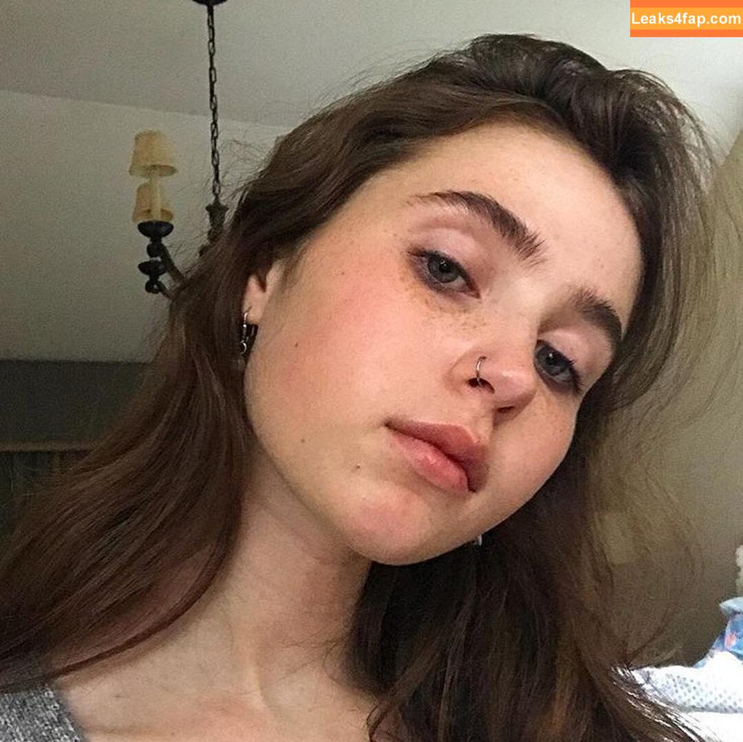 Clairo / Claire Cottrill leaked photo photo #0026