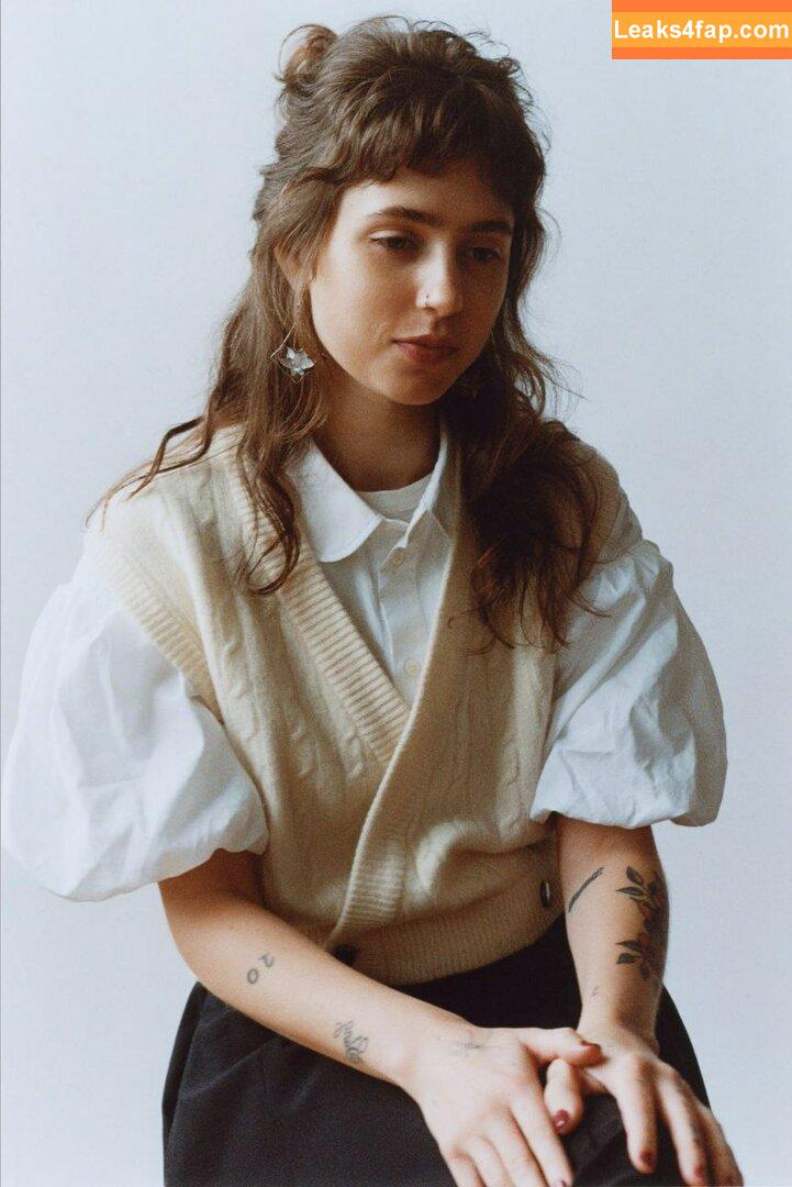 Clairo / Claire Cottrill leaked photo photo #0061