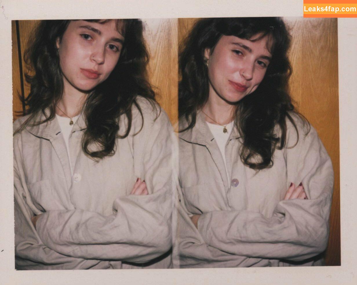 Clairo / Claire Cottrill leaked photo photo #0068