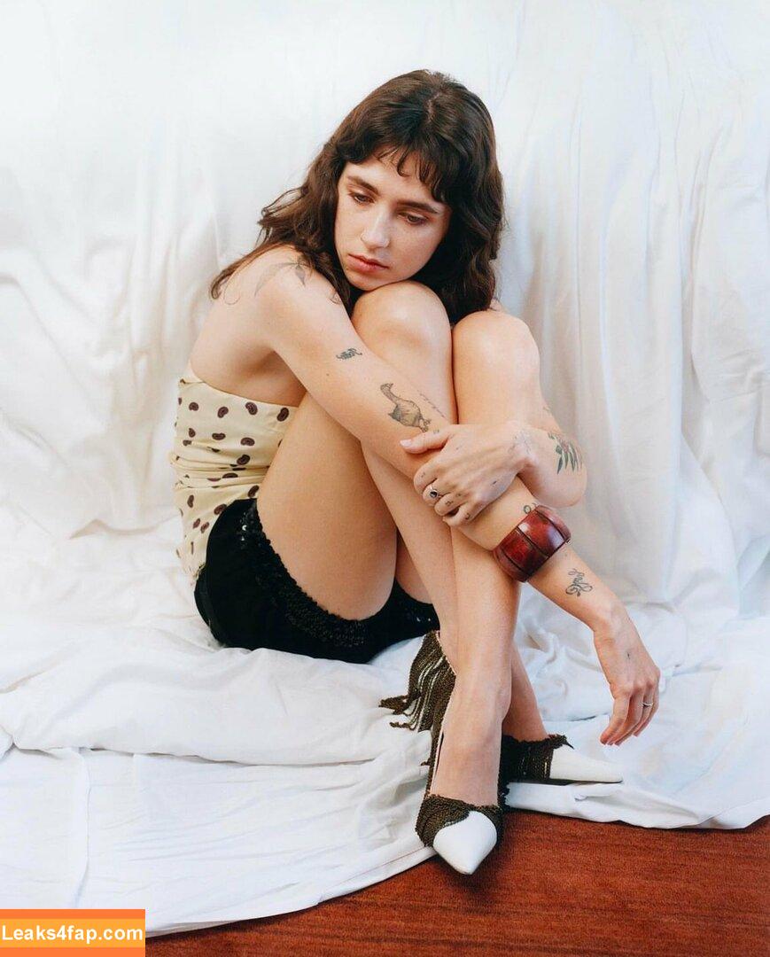 Clairo / Claire Cottrill leaked photo photo #0105