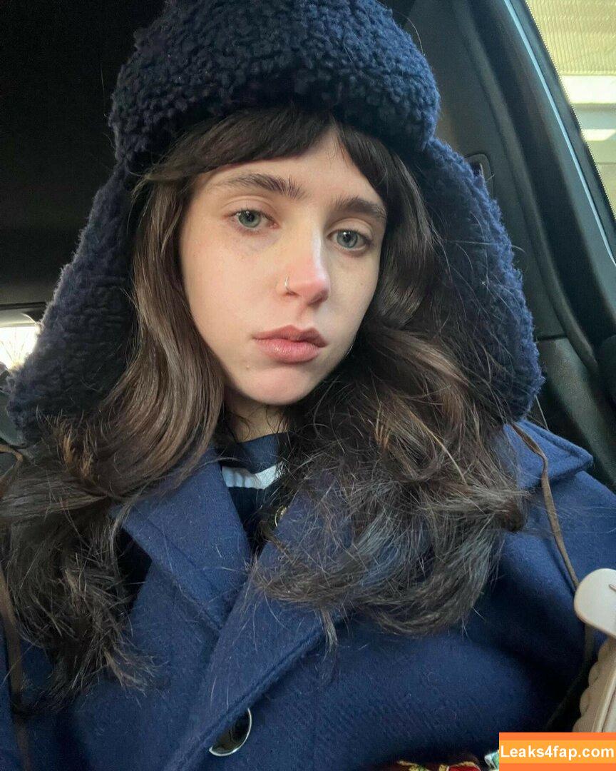 Clairo / Claire Cottrill leaked photo photo #0113