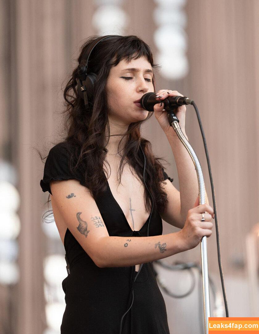Clairo / Claire Cottrill leaked photo photo #0177