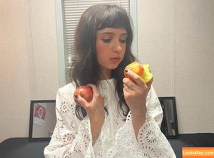 Clairo photo #0188