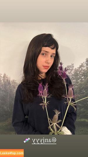 Clairo photo #0200