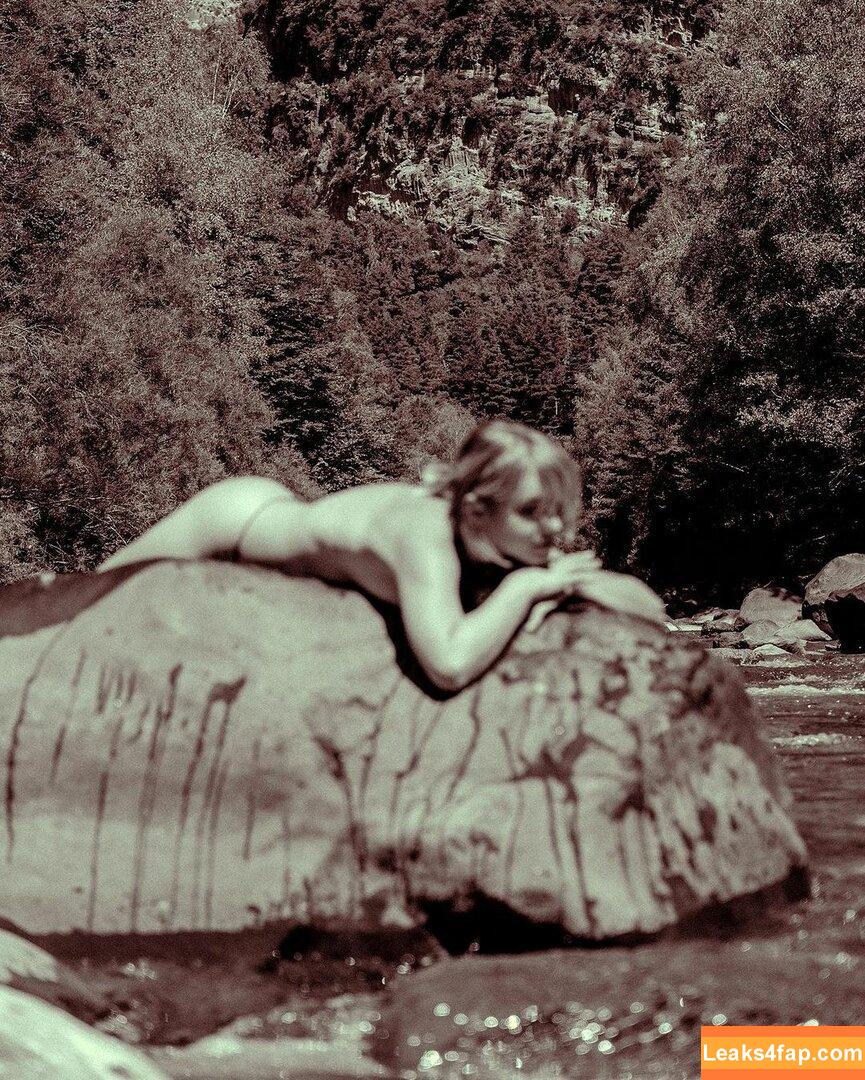 Clara Galle / claaragalle leaked photo photo #0093