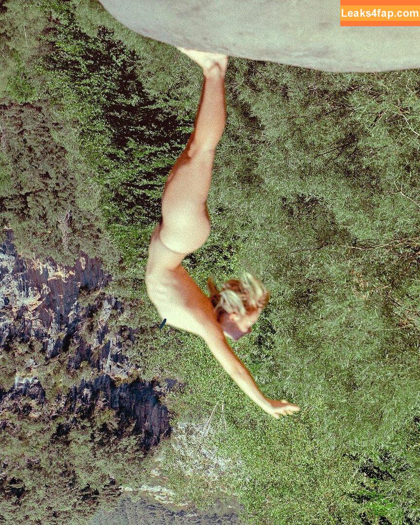 Clara Galle / claaragalle leaked photo photo #0096