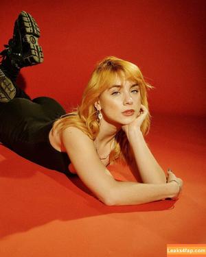Clara Galle photo #0053